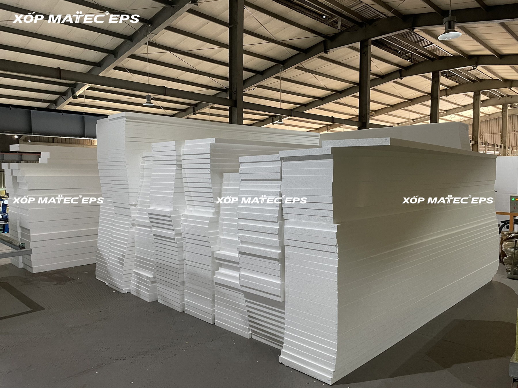 Xốp EPS chống cháy lan hạt trắng